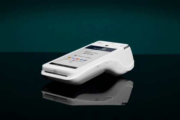 Maximizing Your Profits with a Payment Terminal