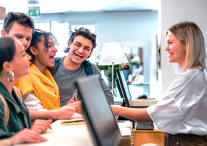 How to Attract International Customers with Dynamic Currency Conversion