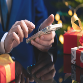 Turning Holiday Traffic into Year-Round Customers with Smart Analytics thumbnail
