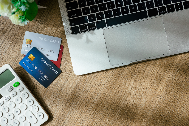 A Simple Guide To Canadian Credit Card Processing Hero Image
