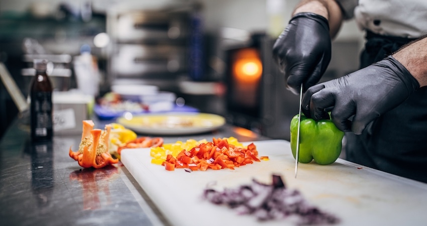 How restaurants can combat rising food and inventory costs in 2026