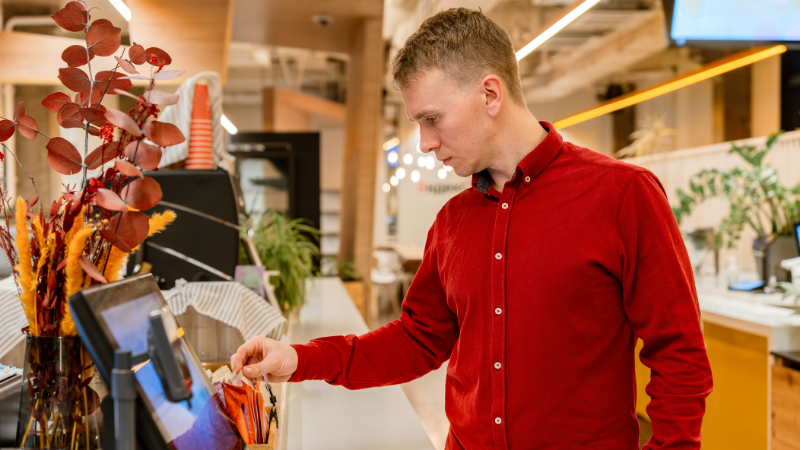 How to make checkout faster with the right pos system