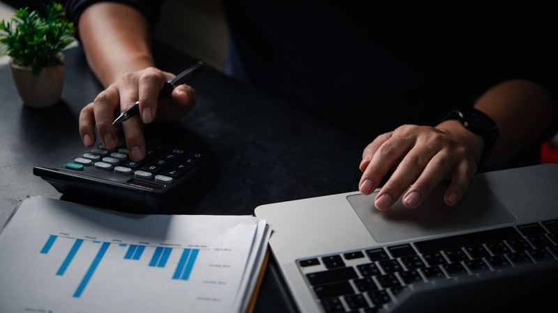 Signs your bookkeeping is costing you time
