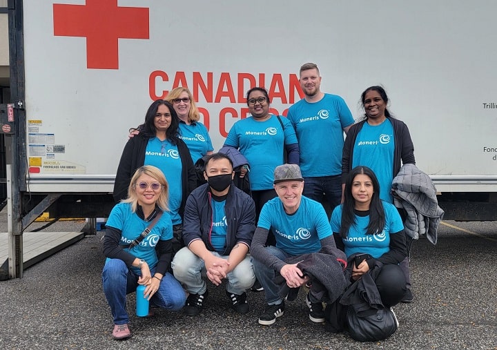 A group of Moneris employees volunteer at Canadian Red Cross as part of our Corporate Social Responsibility program